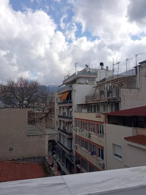 Lemon - Happyhostgr - Downtown Apartment Volos Exterior photo